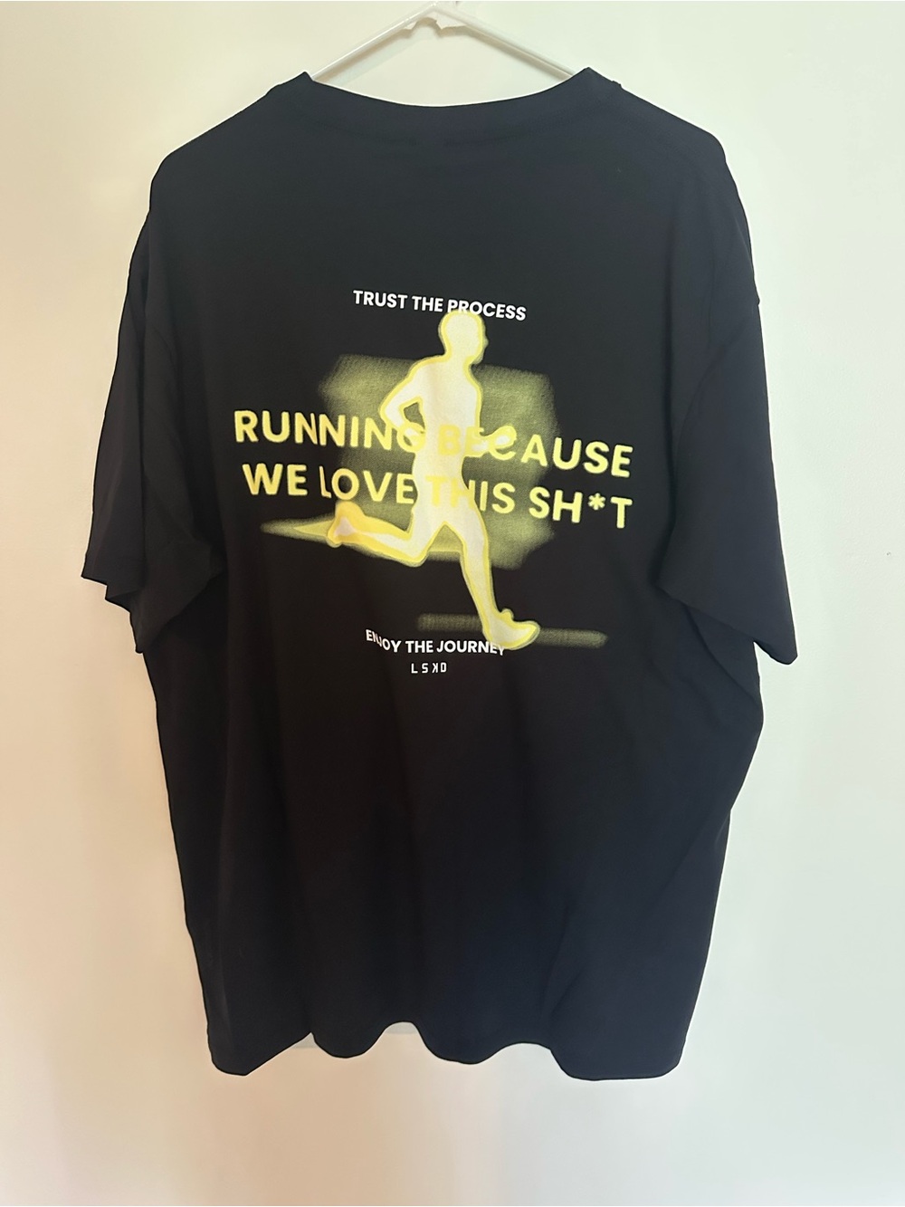 LSKD Men’s Graphic Running Tee - Picture 3 of 5